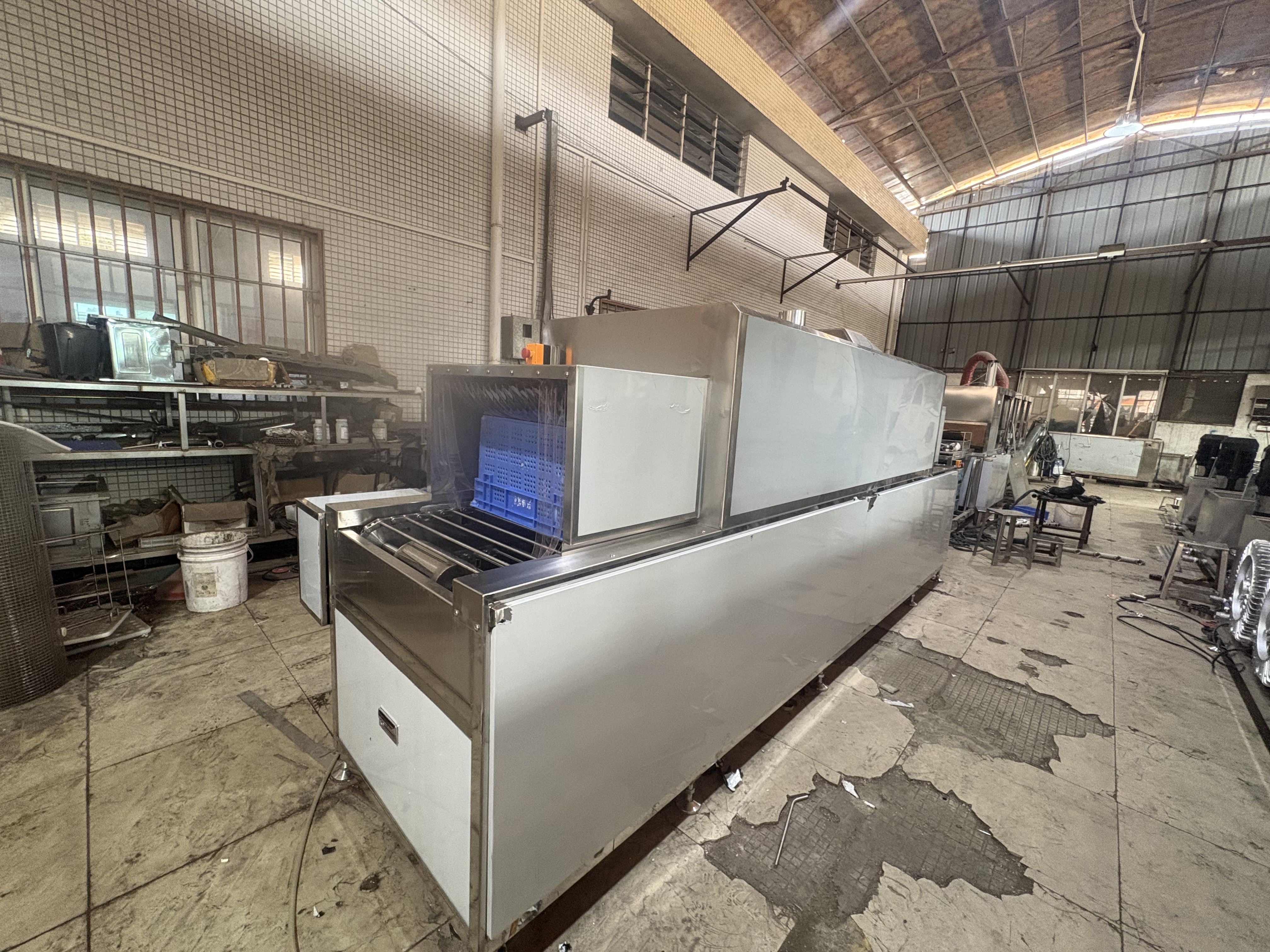 Automatic Plastic Turnover Basket Washing Machine