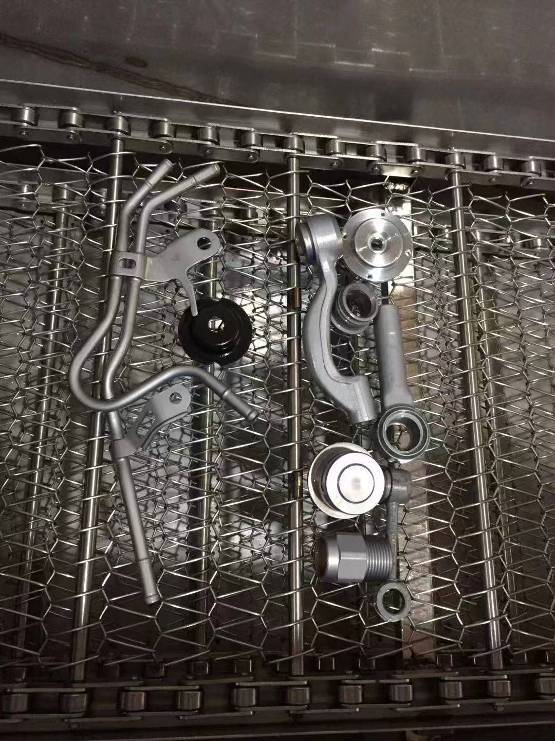 automatic oil coating machine for metal parts